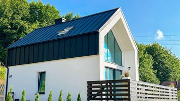 House | Exterior