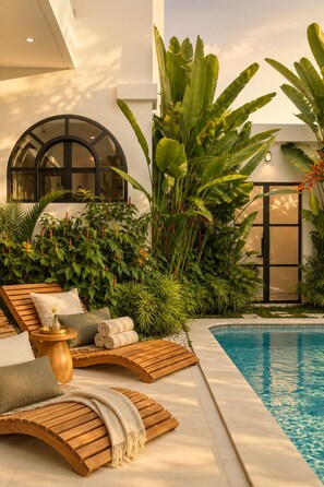 Luxury-Villa, Terrasse, Poolblick | Eigener Pool