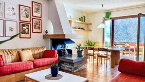 TV, fireplace - Vacation home Erika by Interhome (Sorico Albonico)