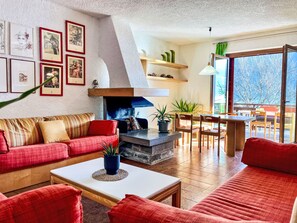 TV, fireplace - Vacation home Erika by Interhome (Sorico Albonico)