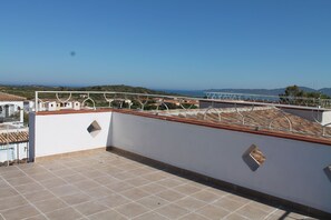 Room, 1 Bedroom, Balcony, Ocean View | Terrace/patio - Room-double Suite in Villa With Private (San Teodoro)