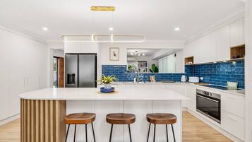 Apartment | Eigene Küche | Toaster, Kochgeschirr/Geschirr/Besteck