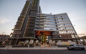 Front of property - Sunny Lumiere Riverside Luxury Residence (Ho Chi Minh)