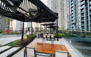 Dining - Sunny Lumiere Riverside Luxury Residence (Ho Chi Minh)