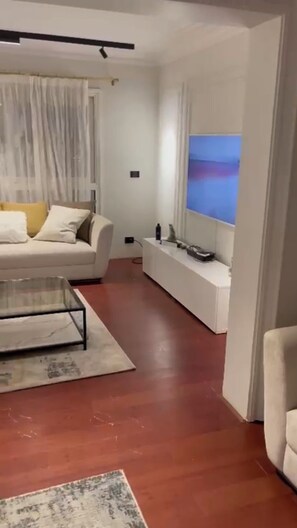 Living area - Lovely 2-bedroom apartment with AC in vibrant Cairo madinaty (Cairo)