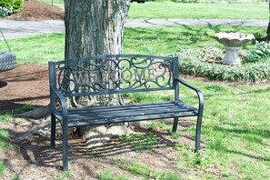 Property grounds - The Danville (Danville)