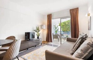 TV - Paraiso del Sur Sea View Apartment (Adeje)
