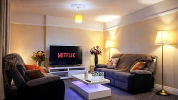 Smart TV, computer monitors