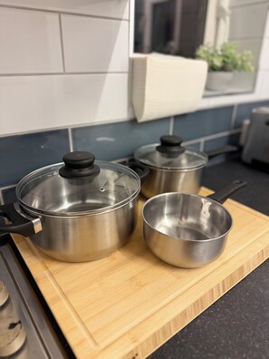 Miscellaneous - Large Cozy 3 Bed Apt | Close to City Centre | Private Parking | Fast wifi (Southampton)