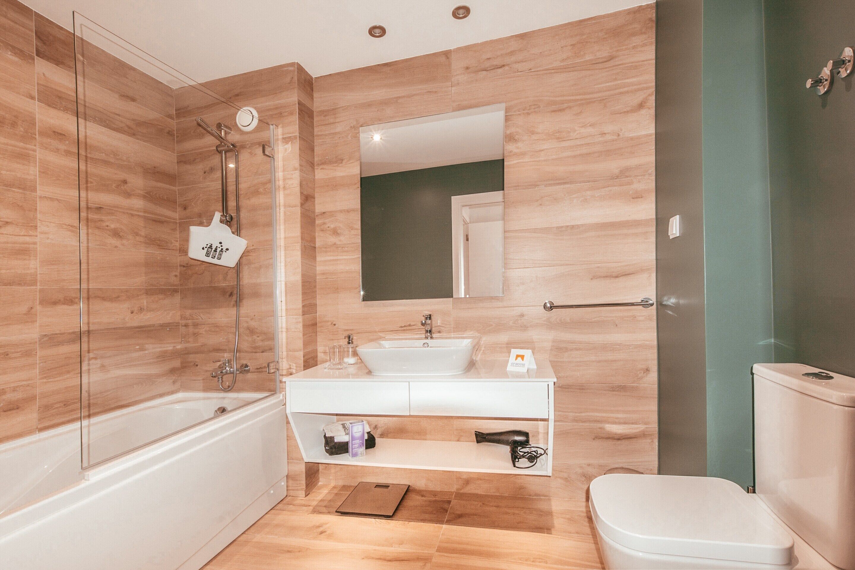 Apartment | Bathroom