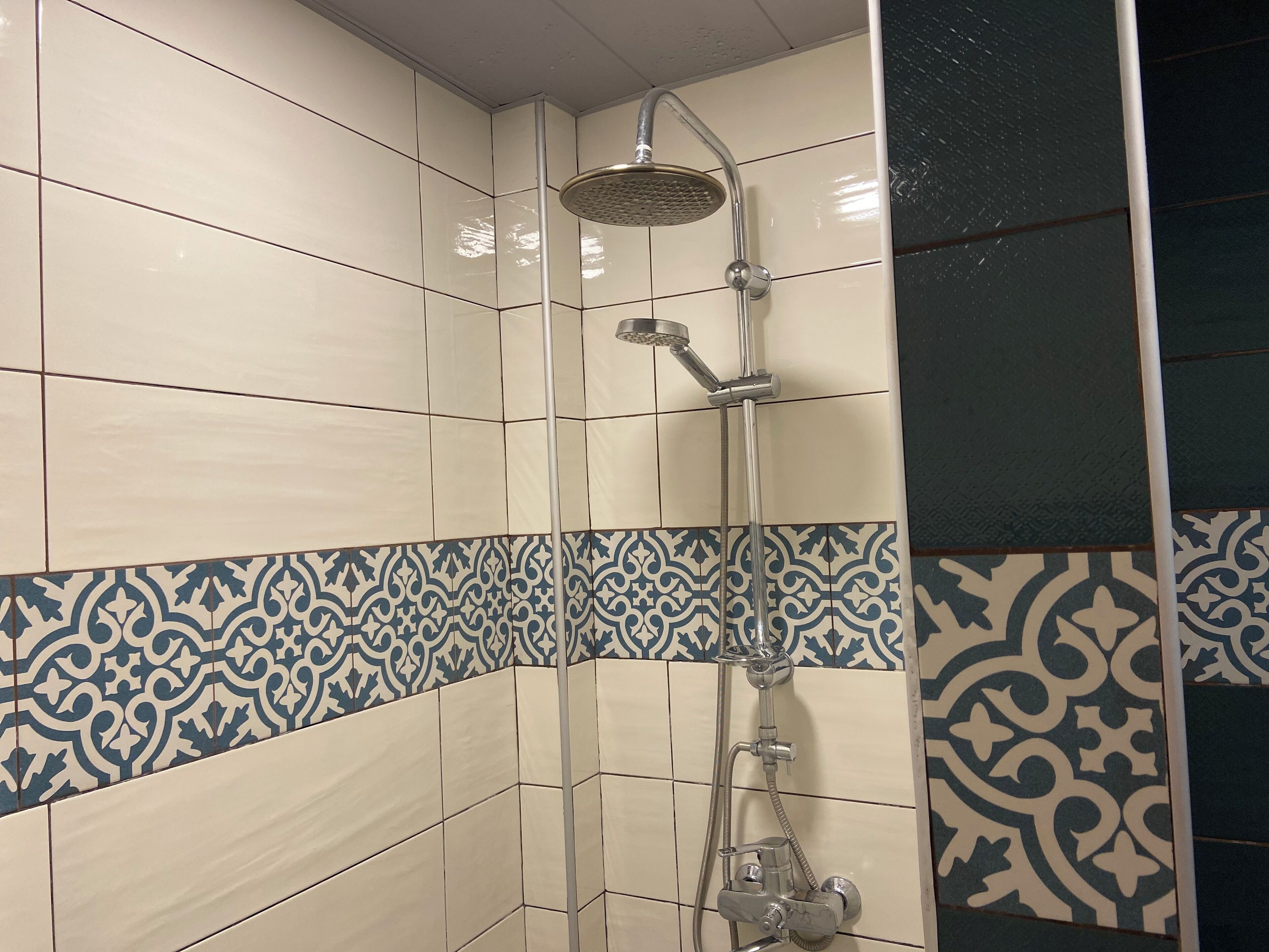 Family House, Balcony, Garden View | Bathroom | Slippers