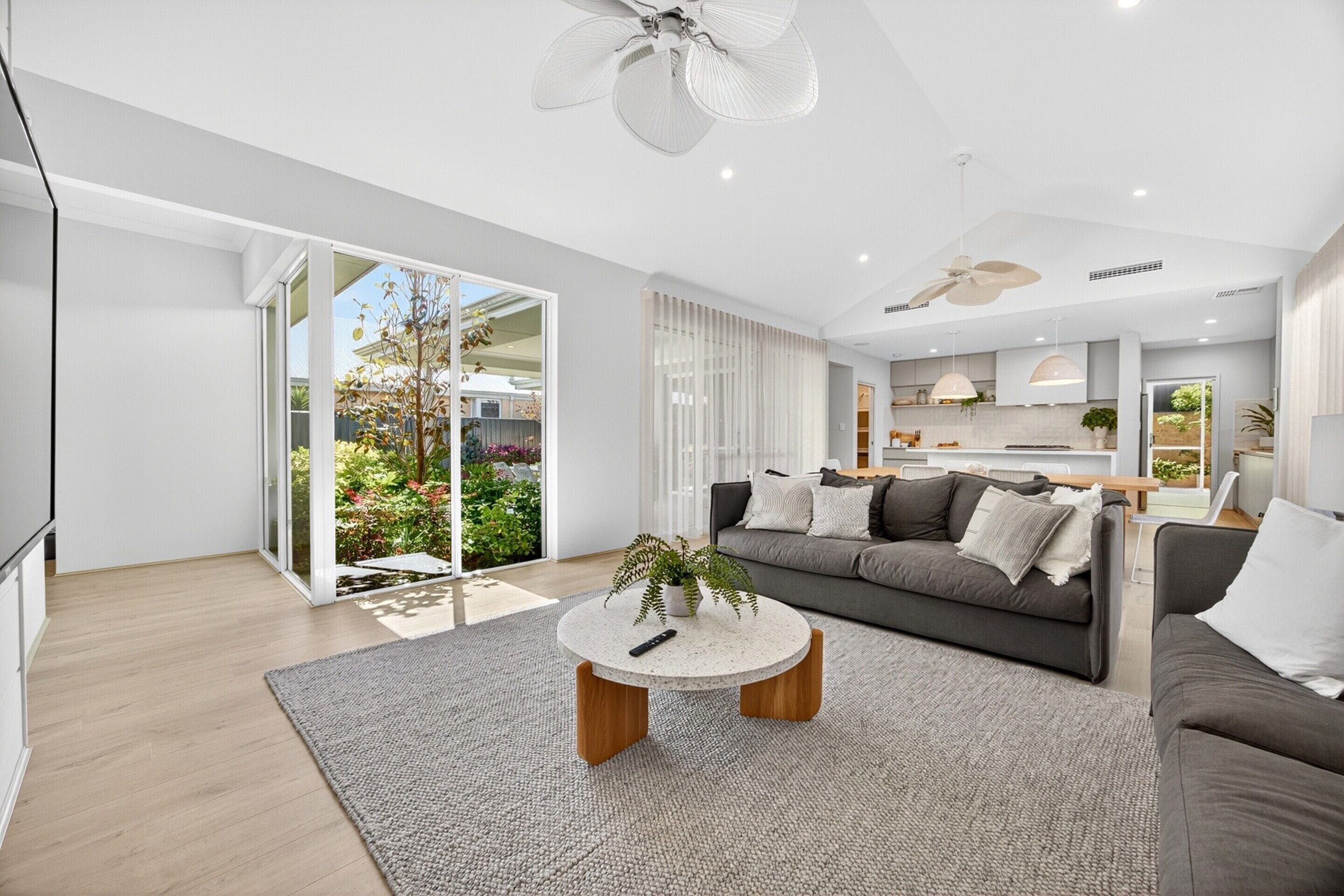 Apartment | Living room