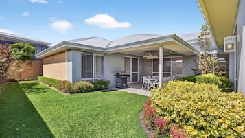 Apartment | Reception