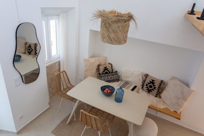 Dining - Tiny BEACH HOUSE - 2min to Beach (Salema)