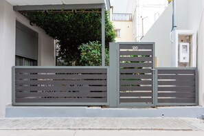 Exterior detail - 2 Independent Apts with Yard near the City's Heart (Kalamata)