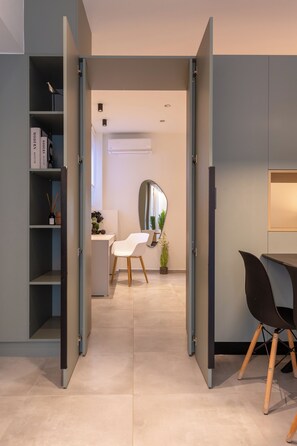 Interior - 2 Independent Apts with Yard near the City's Heart (Kalamata)