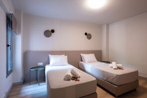 3 bedrooms, iron/ironing board, WiFi, bed sheets - 2 Independent Apts with Yard near the City's Heart (Kalamata)