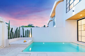 Outdoor pool - Private 1BR Pool Villa in Canggu • Near Beach & Cafés (Badung Regency)