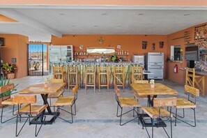 Outdoor dining - Condo Loft next to Cerritos Beach, Pescadero BCS (Cerritos pescadero)