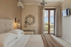 Tabla de planchar con plancha, wifi y ropa de cama 