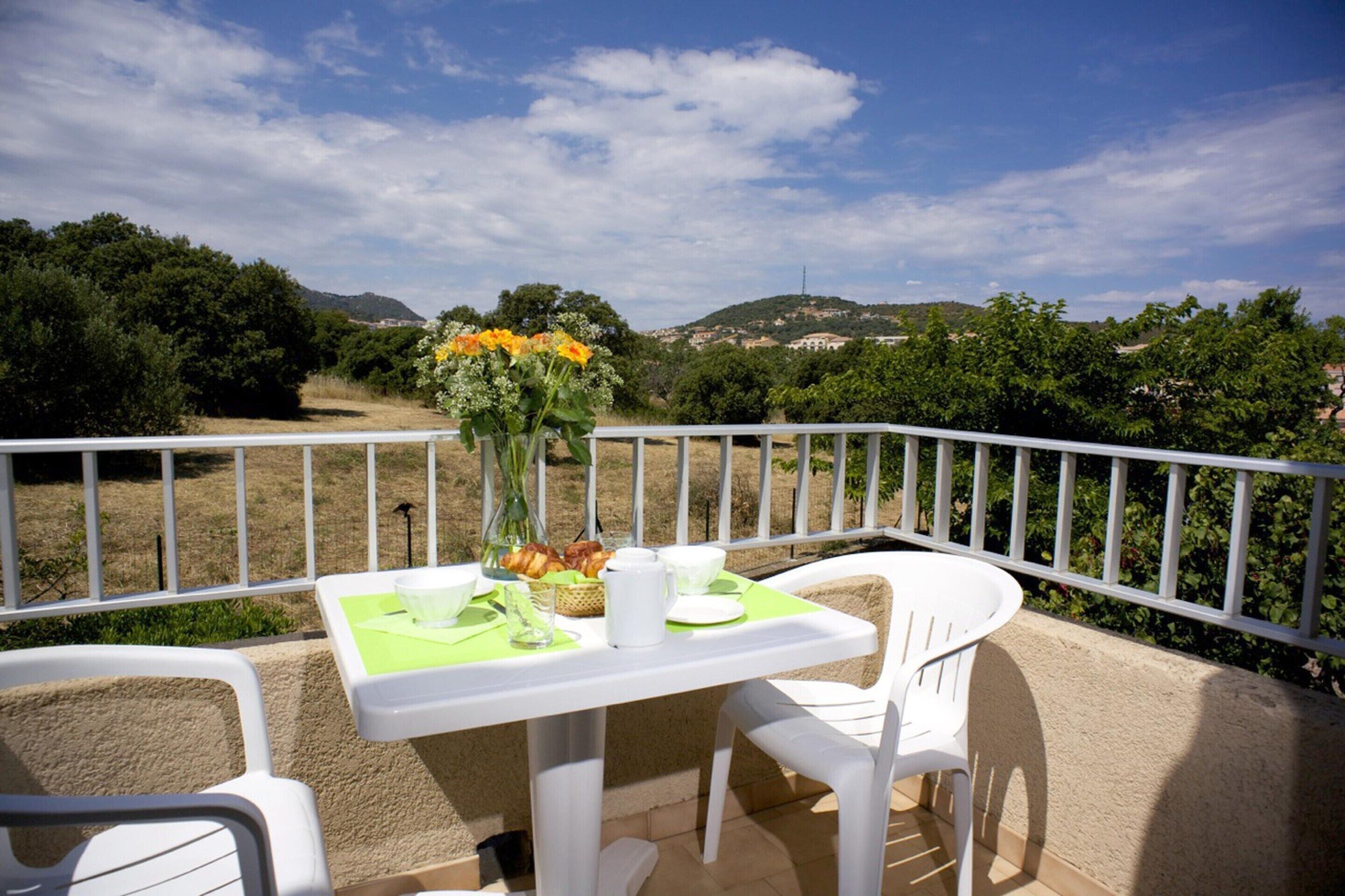 Apartment | Balkoni