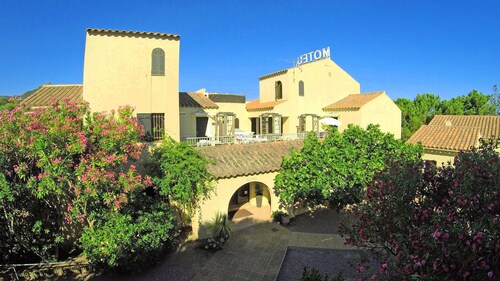 Modern 3-guest Apartment in L'ile Rousse