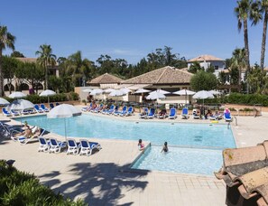 House | Pool | Outdoor pool - Coastal Apartment in Linguizzetta With Pool (Linguizzetta)