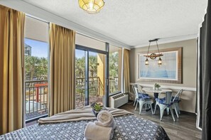 1 bedroom, free WiFi, bed sheets - Caravelle 201-1BR- Indoor/Outdoor Pools, Hot Tub (Myrtle Beach)