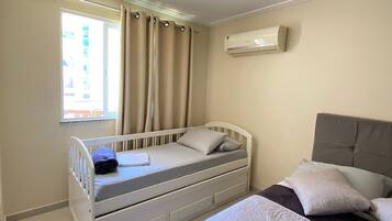 Apartament | Planxa i posts de planxar i wifi gratuïta
