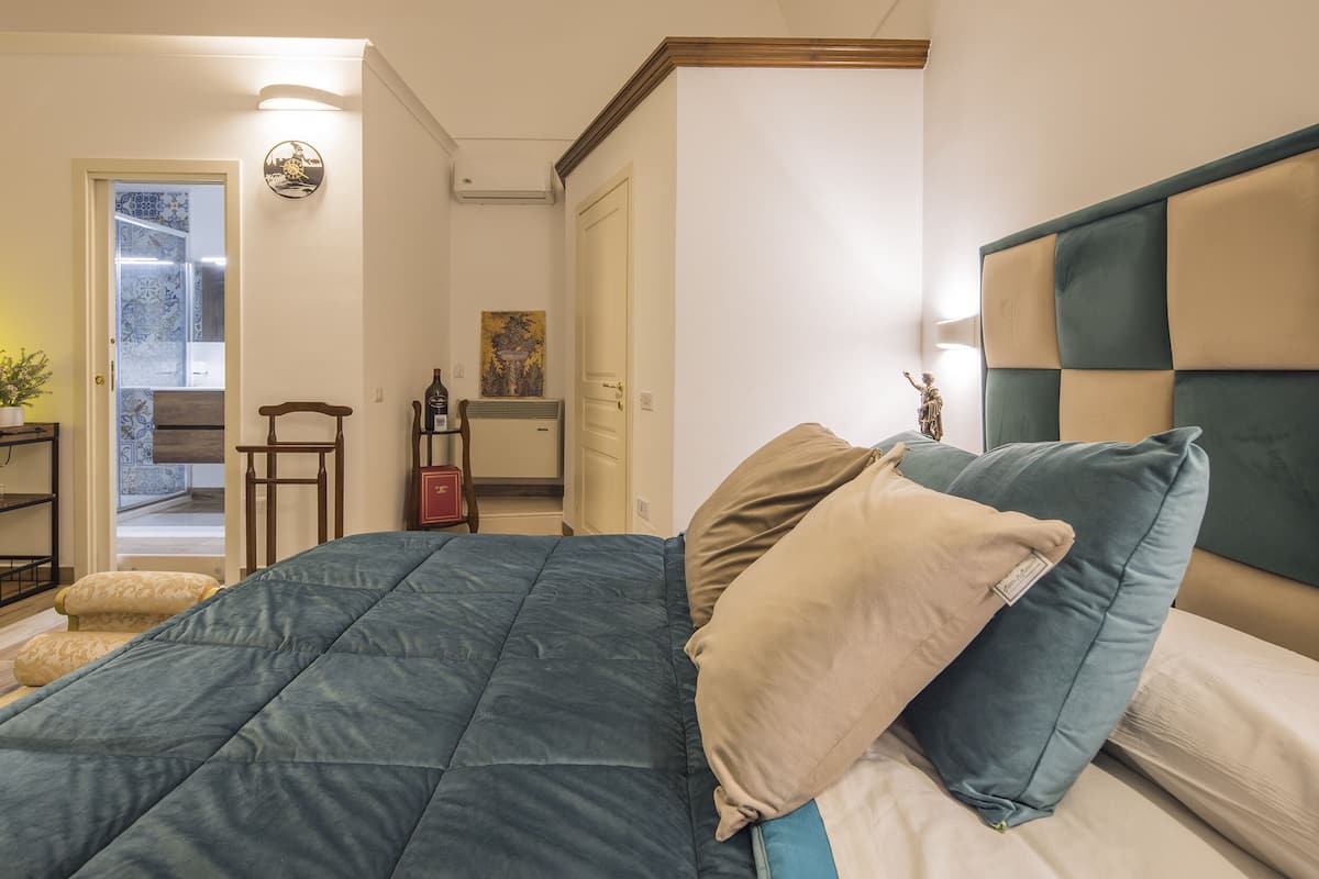 Superior Triple Room, Private Bathroom