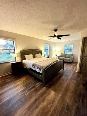 3 bedrooms, WiFi, bed sheets