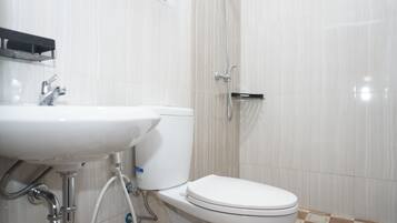 Kamar Twin, pemandangan bukit | Kamar mandi | Shower, perlengkapan mandi gratis, handuk, dan sabun