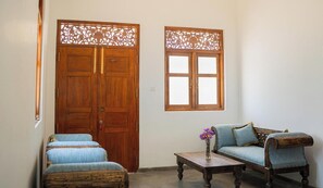 Interior - Palms and Paradise Lanka (Marawila)