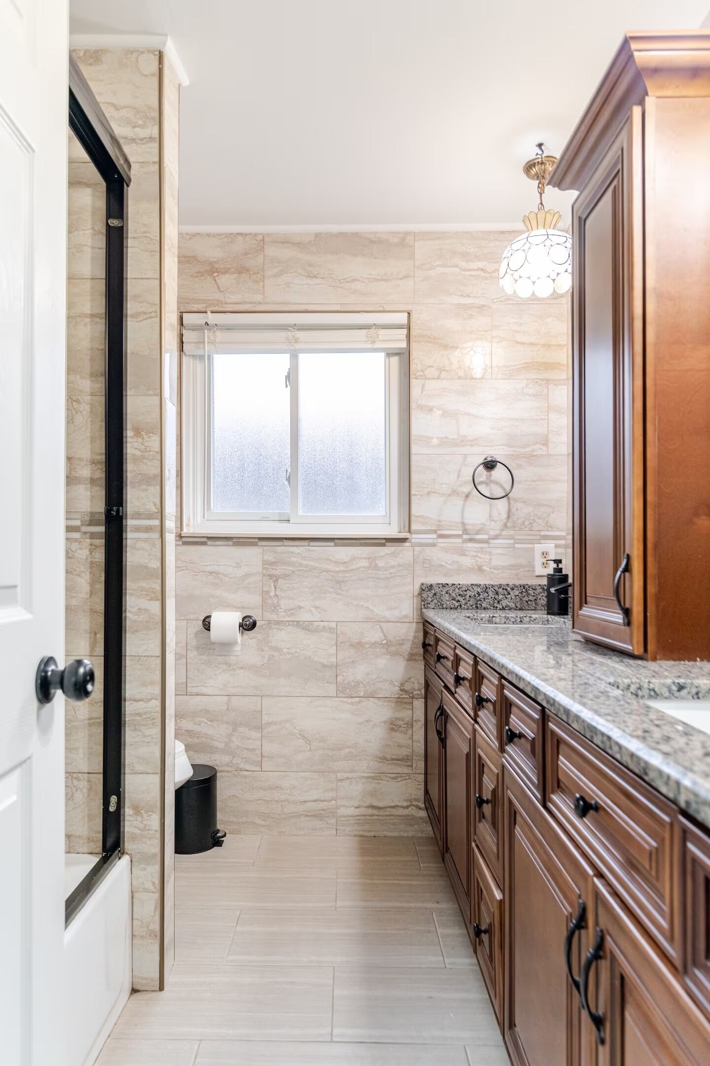 Shower, jetted tub, hair dryer, bidet