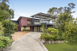 Apartment | Reception - Family Home Near North Brisbane Parks (Brisbane)