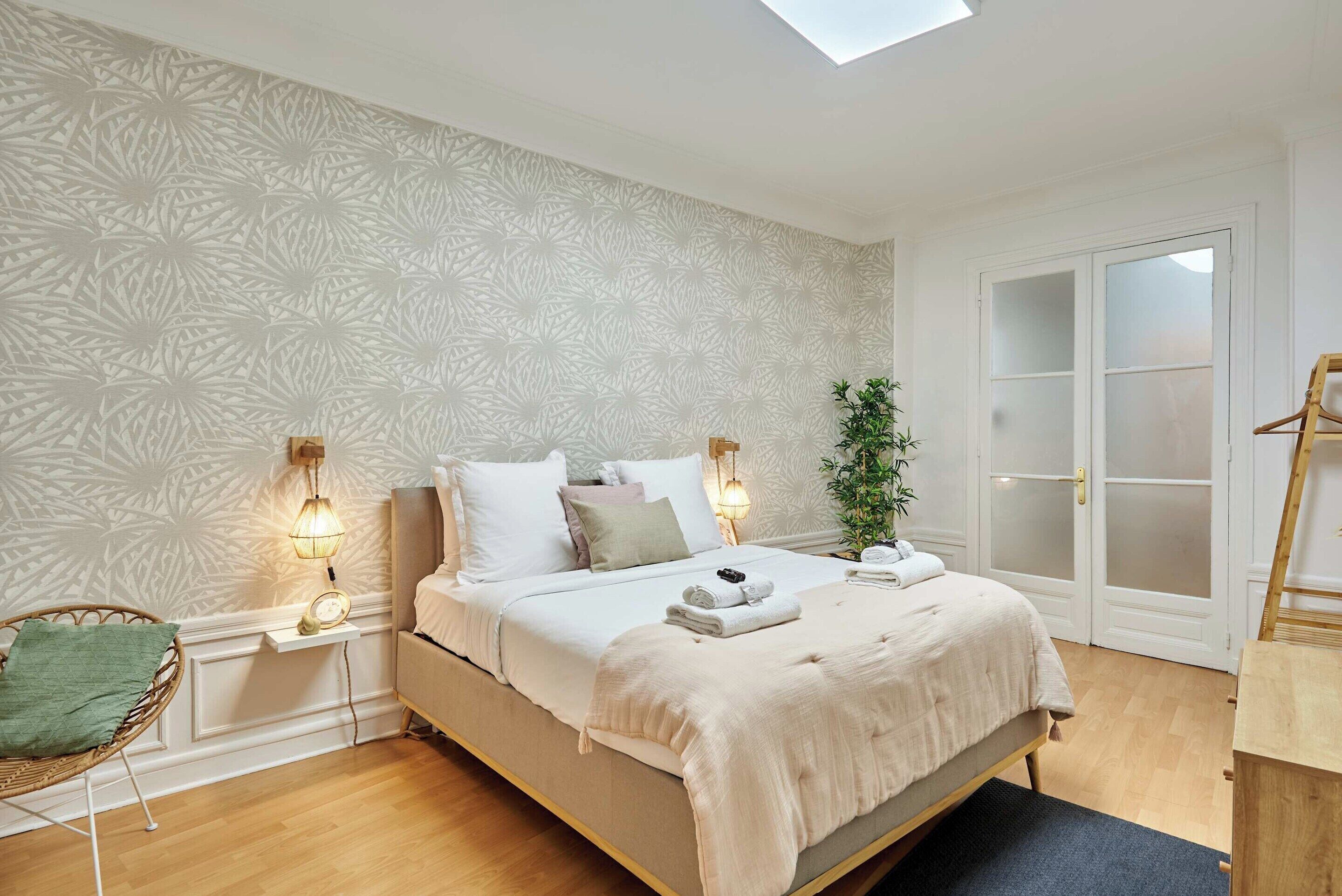 Apartment | 1 Schlafzimmer, laptopgeeigneter Arbeitsplatz, Bügeleisen/Bügelbrett