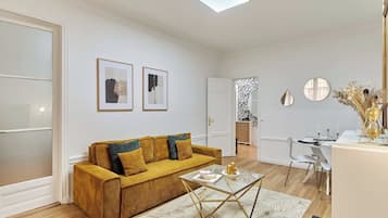 Apartment | Living area