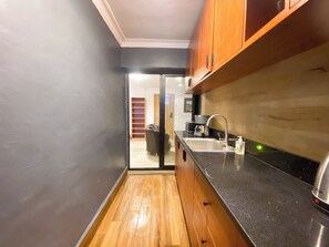 Desk, laptop workspace, free WiFi - EKS PEAK (Kumasi)