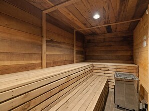 Sauna - Cozy Mountain Retreat Near Canyon Lodge - 2BR/2BA, Sleeps 6 (Mammoth Lakes)