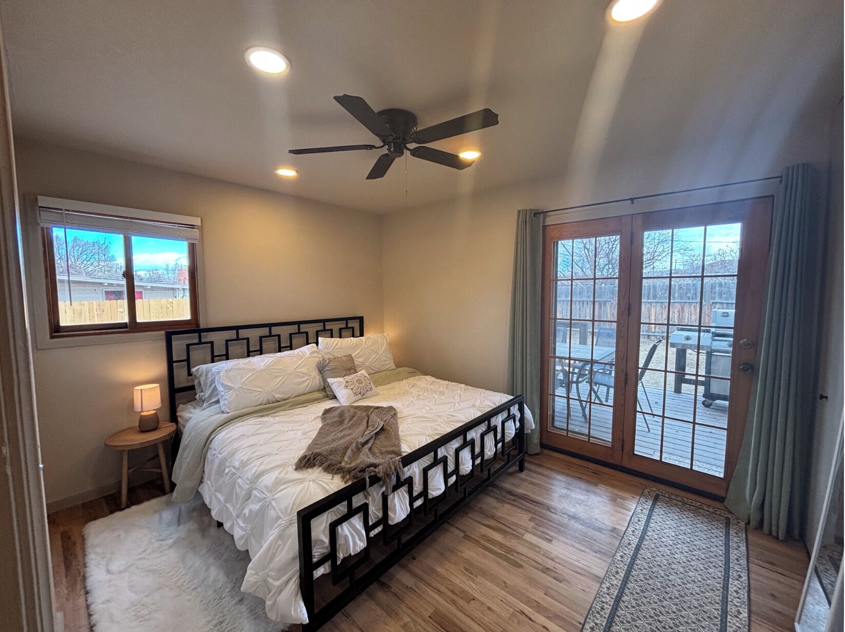 3 Schlafzimmer, Bügeleisen/Bügelbrett, WLAN, Bettwäsche