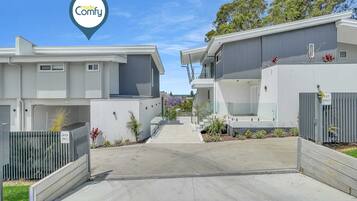 Apartment | Reception