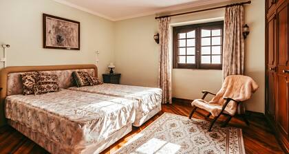 Sintra Countryside Retreat