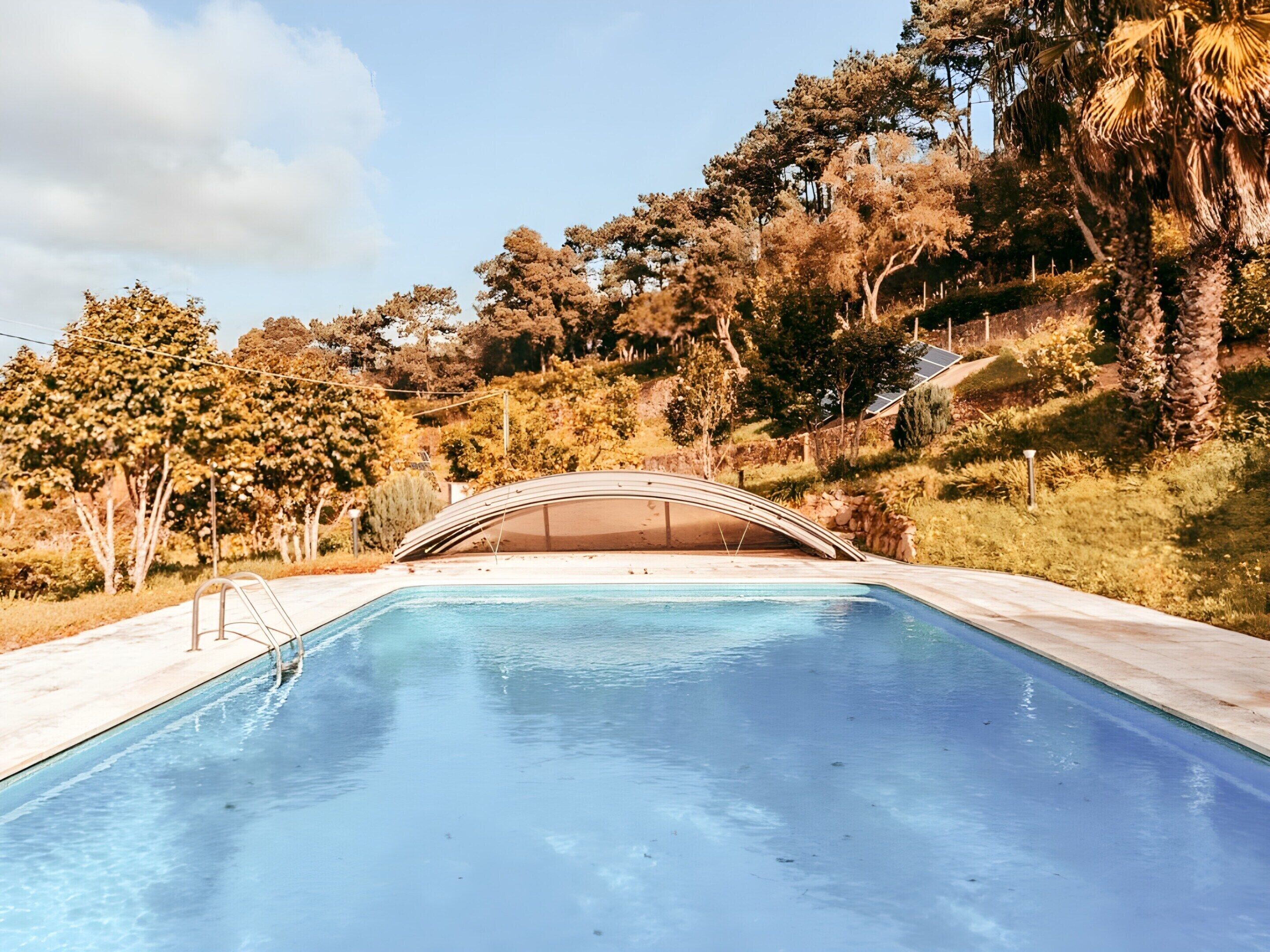 Casa | Piscina | Piscina interna, piscina externa
