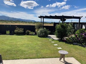 Terrace/patio - Chic Retreat Country Vibe - 5km from City (Rotorua)
