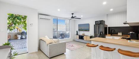 Apartment | Living room