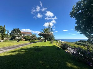 Property grounds - Bella Vista Estate (Ponta Delgada)