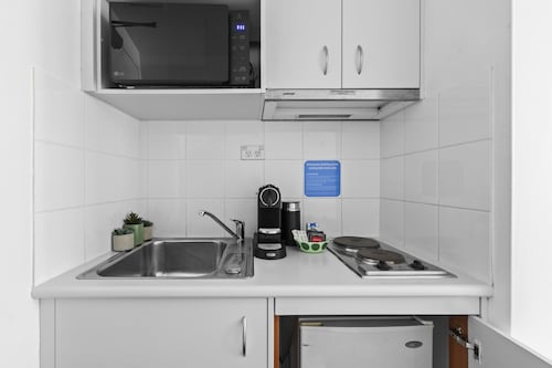 Bright Studio Stay in Central Parramatta
