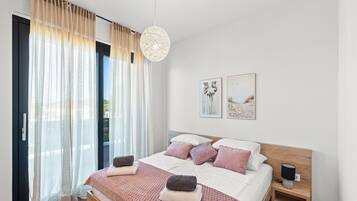 House | 4 bedrooms, individually furnished