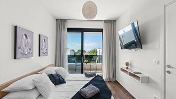 House | 4 bedrooms, individually furnished