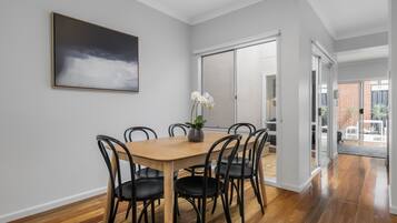 Apartment | Living room